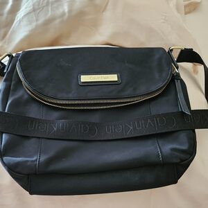 Clavin Klein black crossbody purse